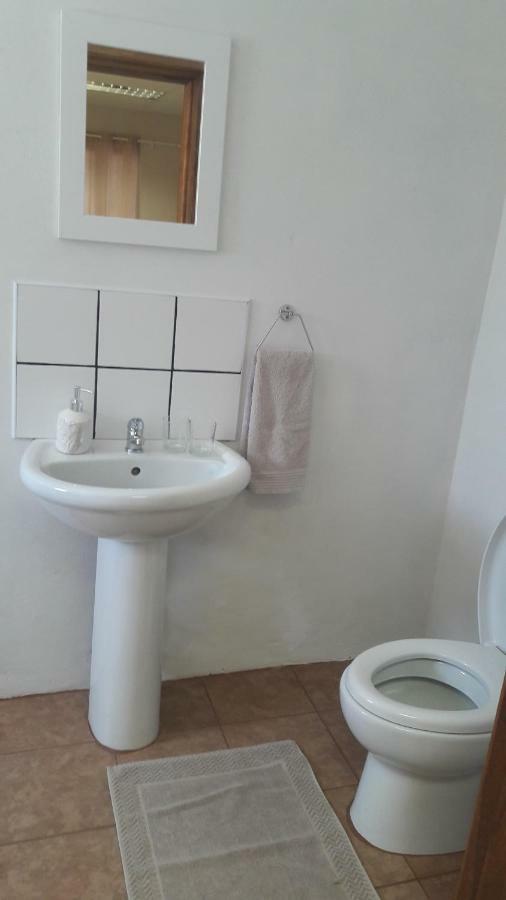 Trompsburg En Route Guest House מראה חיצוני תמונה